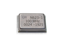 Low Phase Noise Low G-Sensitivity Oscillator
